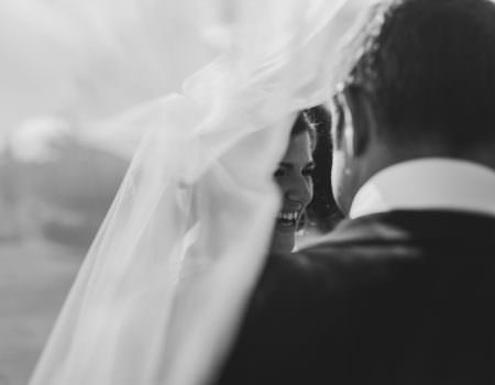 The veil in the wind