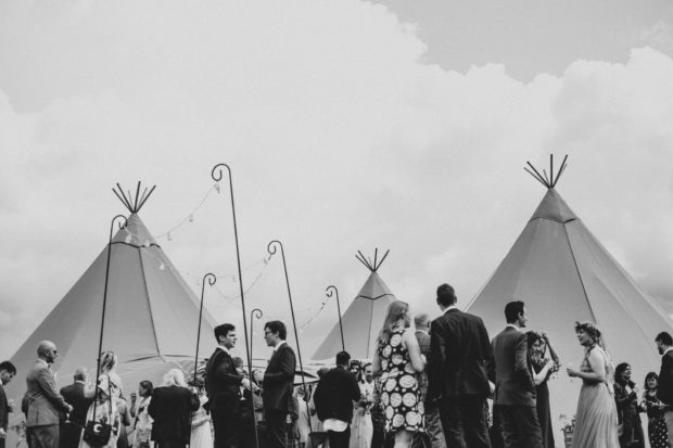 Cattows Farm tipi wedding